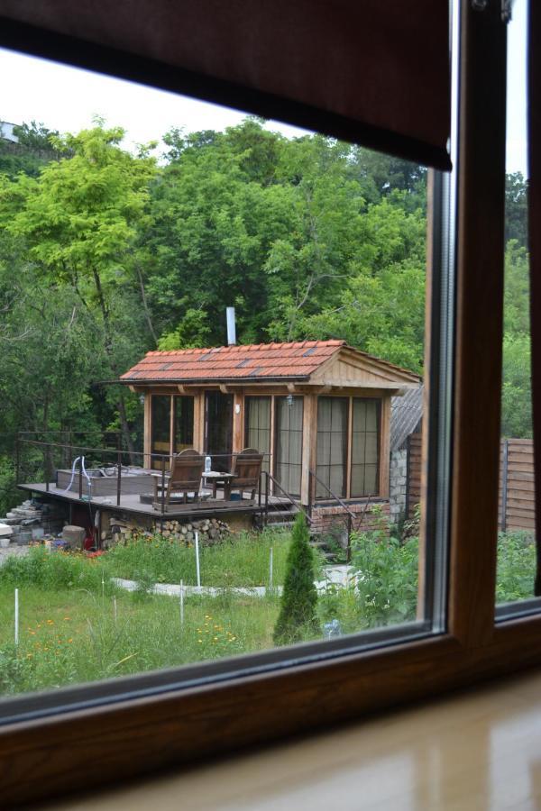 Romantic Guest House Kamyanets-Podilski Dış mekan fotoğraf