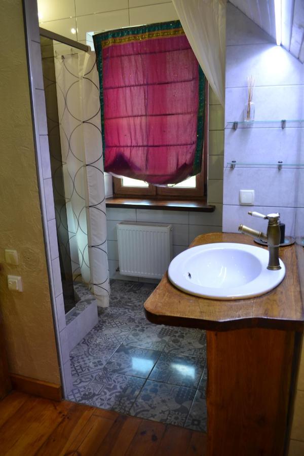 Romantic Guest House Kamyanets-Podilski Dış mekan fotoğraf