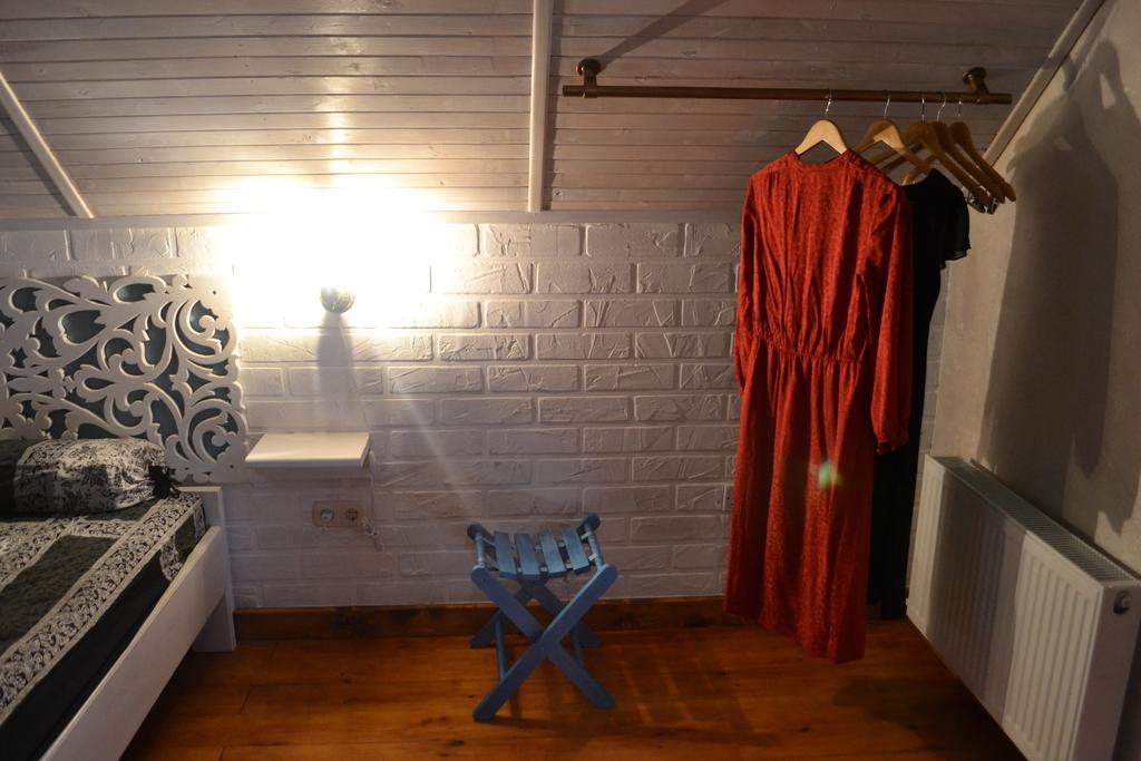 Romantic Guest House Kamyanets-Podilski Dış mekan fotoğraf