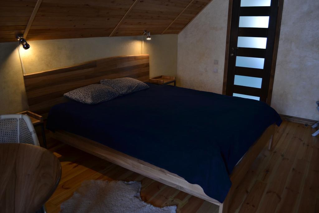 Romantic Guest House Kamyanets-Podilski Dış mekan fotoğraf