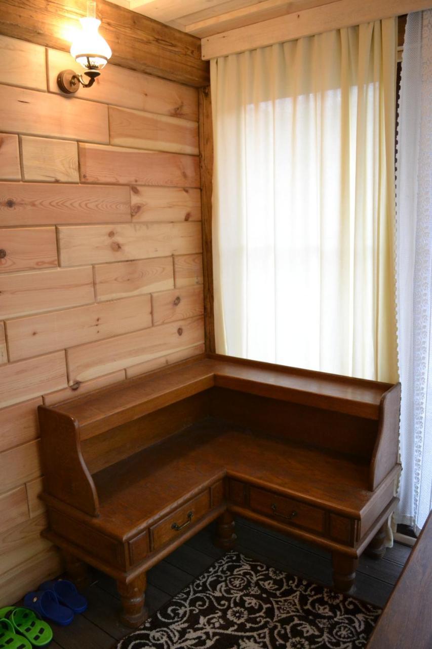 Romantic Guest House Kamyanets-Podilski Dış mekan fotoğraf